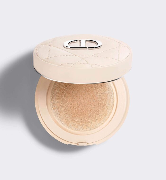 Dior Forever Cushion Powder - Image 3